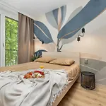 Wyspa Uznam Promenada Seaside Garden 斯维诺乌伊希切