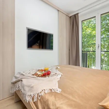 Wyspa Uznam Promenada Seaside Garden